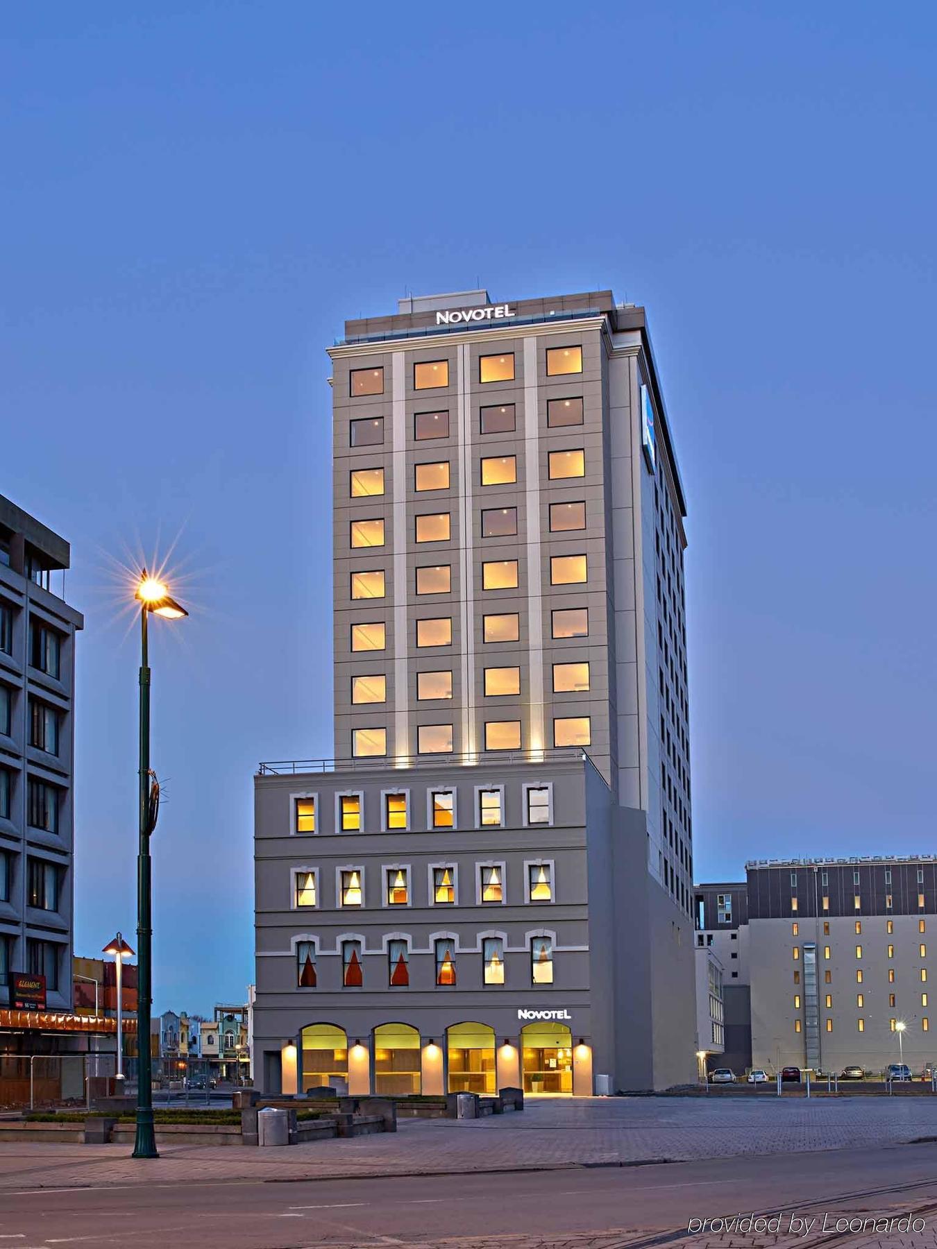 Novotel Christchurch Cathedral Square Exterior foto